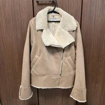 POU DOU DOU 무스탕 코트