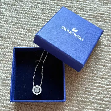 Swarovski 원형 크리스탈 목걸이