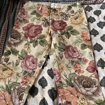 OLIVE des OLIVE 꽃무늬 고블랑 직조 팬츠