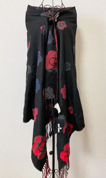 택 포함 MARYQUANT 마리콴트 대형 스톨