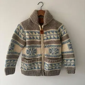 Canadian Sweater Company Ltd. 카우친 캐나다제
