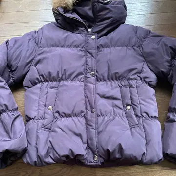 후드 부착 퍼플 다운 자켓 38 사이즈