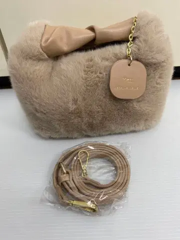 퍼 핸드백 숄더백 사선 크로스 퍼지 귀여운 2차 모임 고급