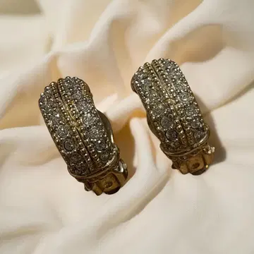 엘레강트 골드 귀찌