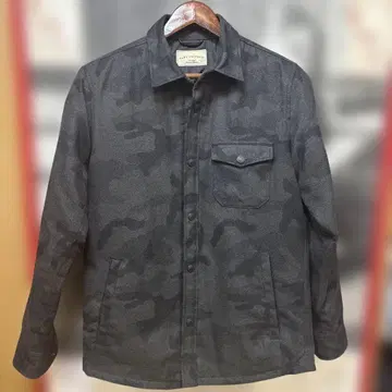 나노 유니버스 다운 셔츠 다운 자켓 카모플라쥬 S 사이즈