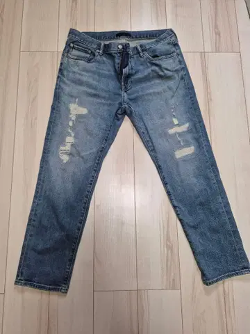 UNIQLO 슬림 스트레이트 데님