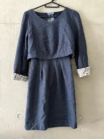 다크 블루 크롭 디자인 원피스