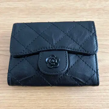 블랙 퀼팅 카드 케이스