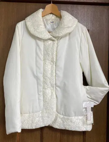 옵티 화이트 레이스 충전솜 자켓 아우터 코트 미사용