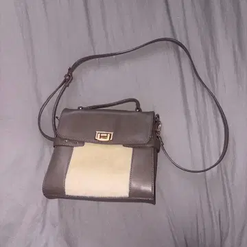 미니멈 미니멈 그레이 숄더백