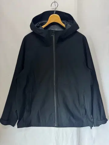 UNIQLO 유니클로 블록테크 후드티 3D컷 블랙 L