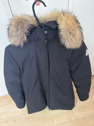 PYRENEX 블랙 다운 자켓 JP 38