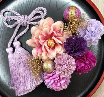 성인식 일본 의류 후리소데 시치고산 머리 장식