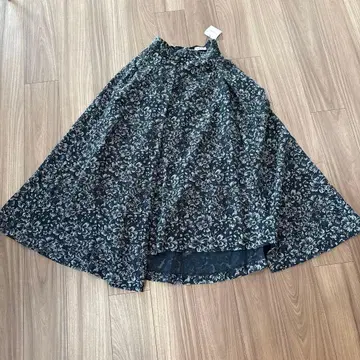 CIEL'AIR 택 포함 스커트