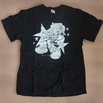 수요일의 칸파넬라 M 사이즈 블랙 T셔츠 기타 굿즈