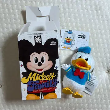 POP mart 디즈니 미키 패밀리 도날드