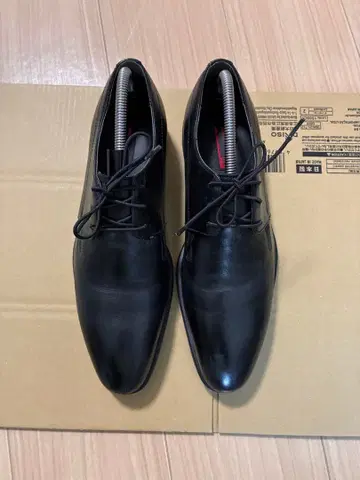 Mr. JUNKO 가죽 신발