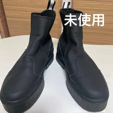 PUMA 블랙 첼시 부츠 통굽 24.5
