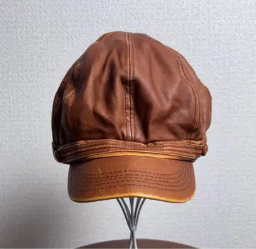 브라운 가죽 헌팅 캡 모자
