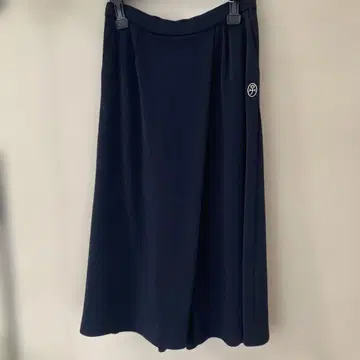 새상품 까스텔바작 네이비 컬러 와이드 팬츠