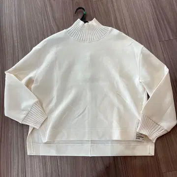 그린 라벨 릴랙싱 택 포함 새상품 화이트 상의