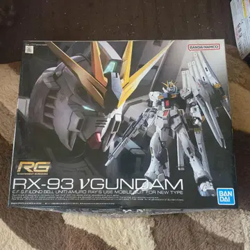 RG RX-93 V 건담