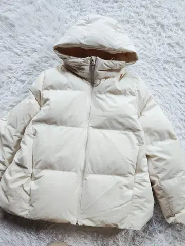 유니클로 빅 사이즈 XL 심리스 다운 후드티