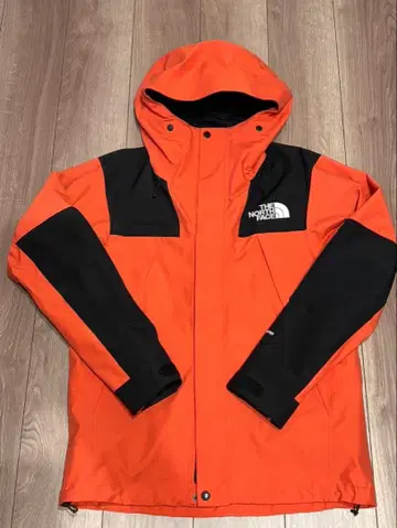 THE NORTH FACE 마운틴 후드티 오렌지/블랙