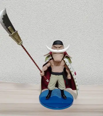 원피스 MEGA 월드 컬렉션 에드워드 뉴게이트 흰 수염