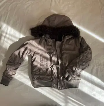 점퍼 퍼 그런지 y2k 헤이세이 00s 아메카지 밀리터리