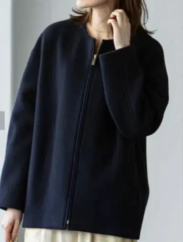 노블 MTR 칼라리스 지퍼 숏코트 네이비 36 사이즈