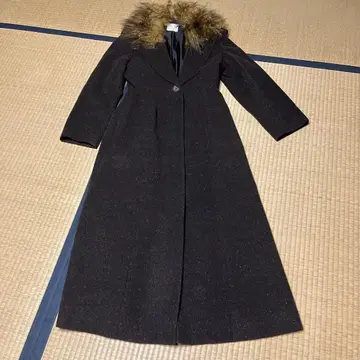 OMO NORMA KAMALI 노마카마리 롱 코트 (옷깃 무스탕)