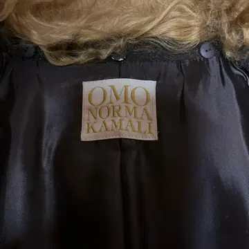 OMO NORMA KAMALI 노마카마리 롱 코트 (옷깃 무스탕)