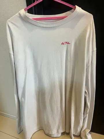 CODE47L 태국 쇼 롱 슬리브 T셔츠 화이트 컬러