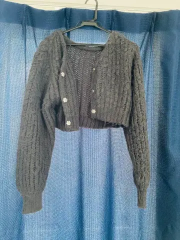 다크 그레이 크롭 가디건