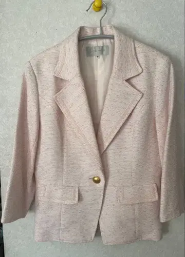 ESPRITMUR 핑크 트위드 수트