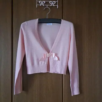 리본 포함 핑크 긴팔 가디건 M 사이즈