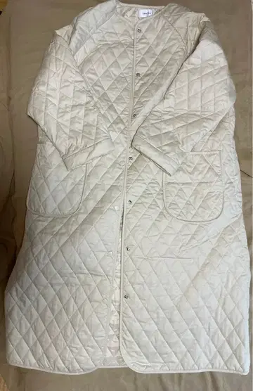 LibraCue 퀼팅 롱 자켓