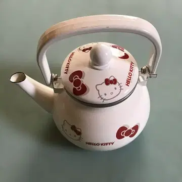 산리오 레트로 키티 주전자