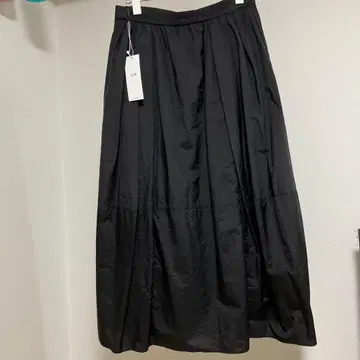 23구 플레어 스커트 블랙 사이즈 40 (11) 새상품