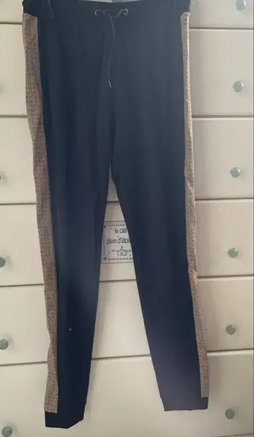 FEELCYCLE 여성용 저리풍 셋업 (골드)