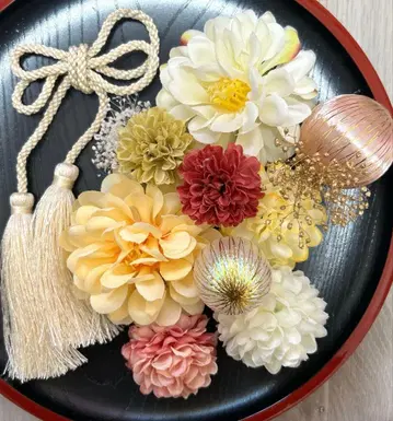 성인식 일본 의류 후리소데 시치고산 머리 장식