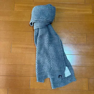 THE NORTH FACE 니트 머플러 그레이
