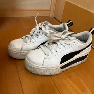 PUMA 플랫폼 스니커즈 화이트/블랙