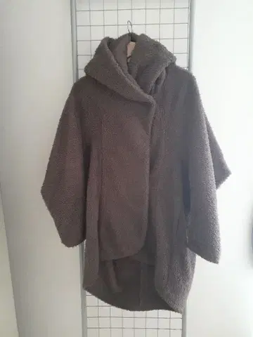 MIDIUMI 보아 코트