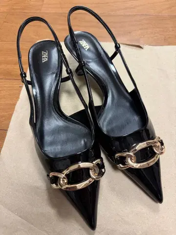 ZARA 완판템 키튼힐 슬링백 슈즈 골드 체인