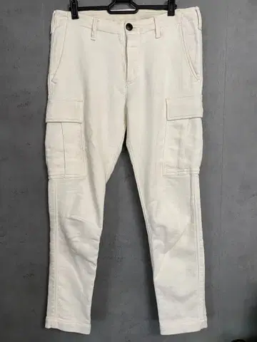 1PIU1UGUALE3 우노피우노우과레토레 카고 팬츠 화이트 사이즈 3