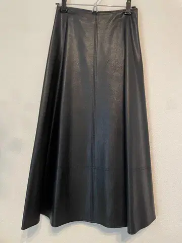 room903 인조 가죽 스커트