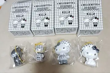 헬로키티 흑백 걸리시 쌍둥이 코디 스트랩