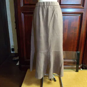 브라운 스웨이드풍 롱 스커트